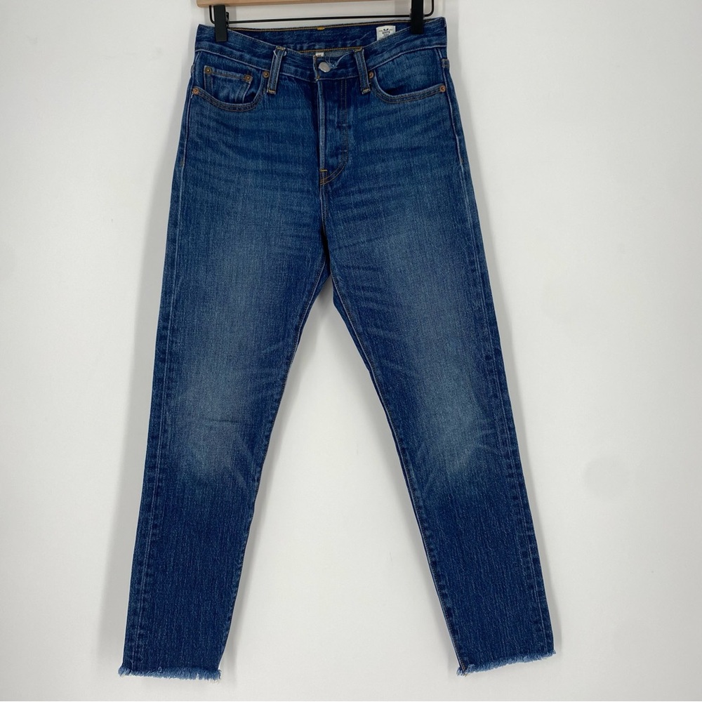 Levi’s Women Dark Wash White Oak Cone Denim Raw Hem High Rise Classic Jeans